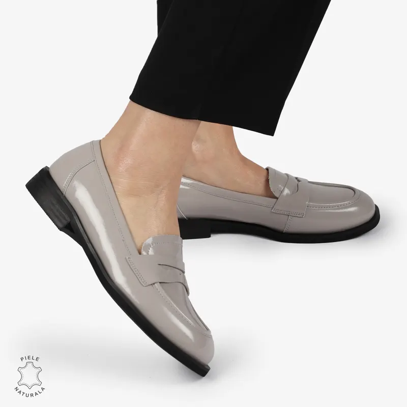 Mocasini dama din Piele Naturala LACUITA CU CATARAMA CRL1366 GRI