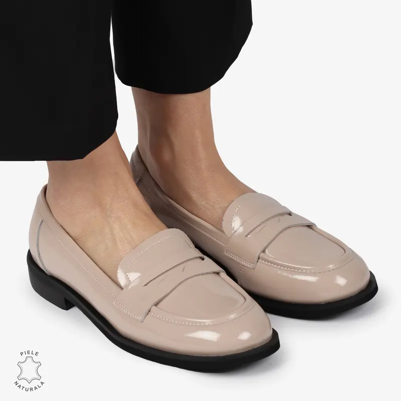 Mocasini dama din Piele Naturala LACUITA CU CATARAMA CRL1366 ROZ INCHIS