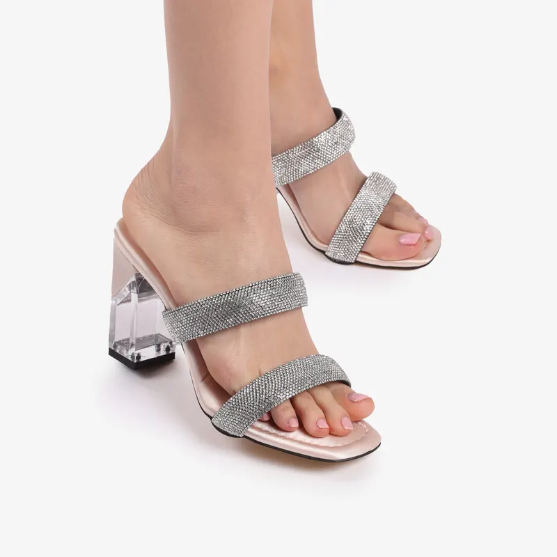 SANDALE ELEGANTE DIN PIELE ECOLOGICA CU TOC SPECIAL SI SCLIPICI CRL0811