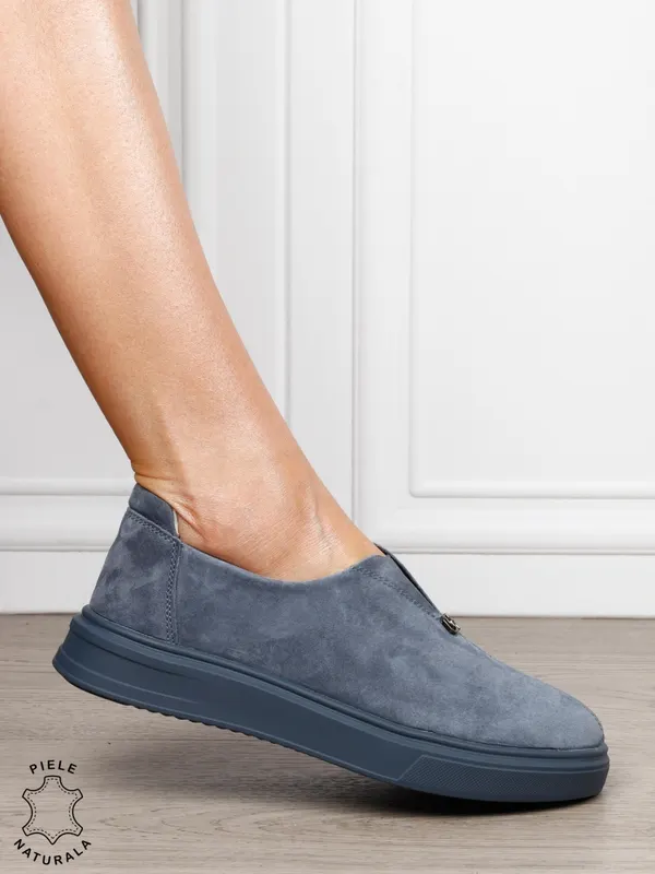 Pantofi casual dama slip-on din piele naturală intoarsa cu aspect modern CRL1817 ALBASTRU