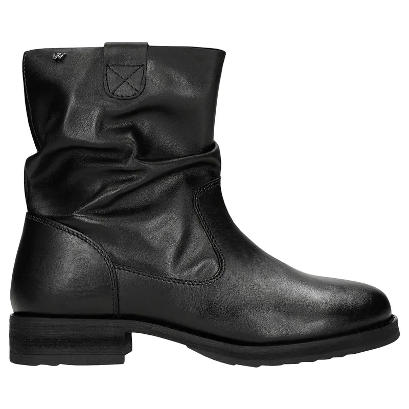 Botine negre partea superioara cu volane damă