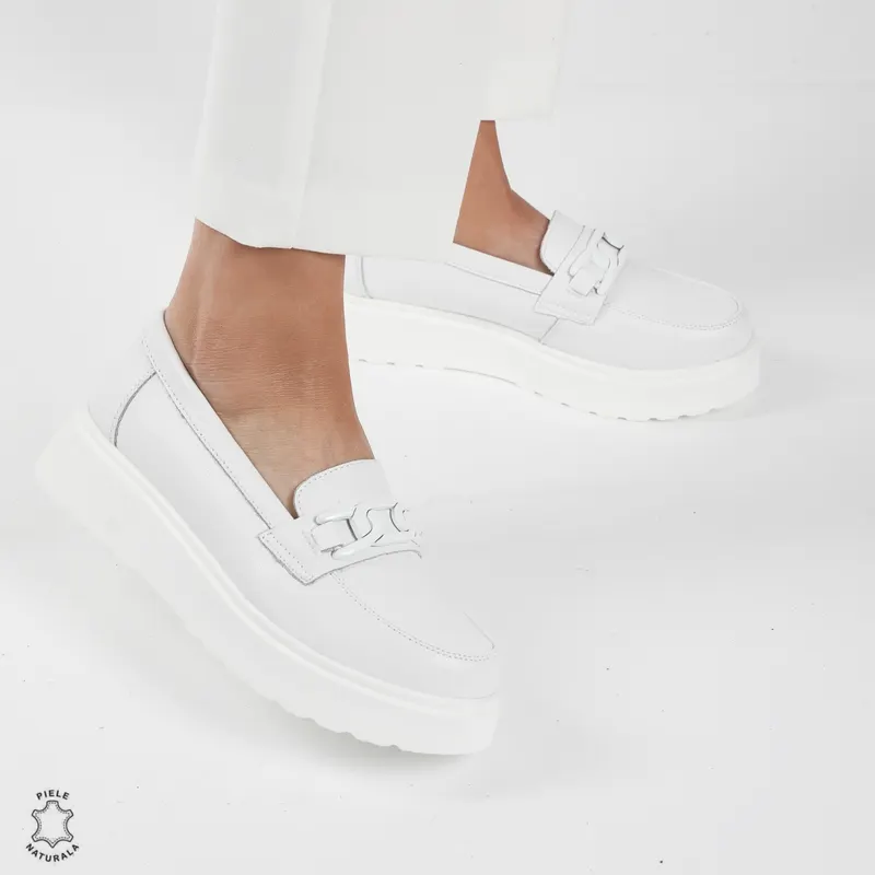 Mocasini dama din piele naturala CRL0787 ALB