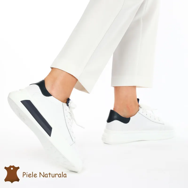 Pantofii casual piele naturala CRL1326 ALB CU BLEUMARIN