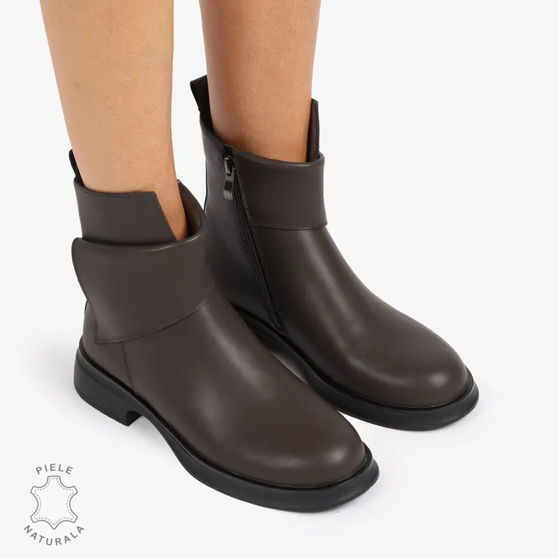 GHETE PIELE NATURALA Maro cu Varf rotund si Detaliu Lateral CRL1238