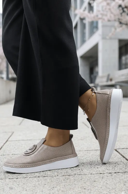 Pantofi Casual din Piele cu Accesoriu - LUMI TAUPE