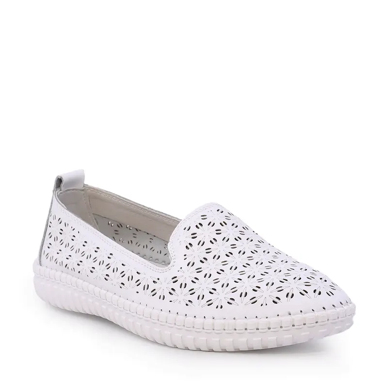 Pantofi cu perforații femei albi din piele 1311DPF8100A — imaginea 2