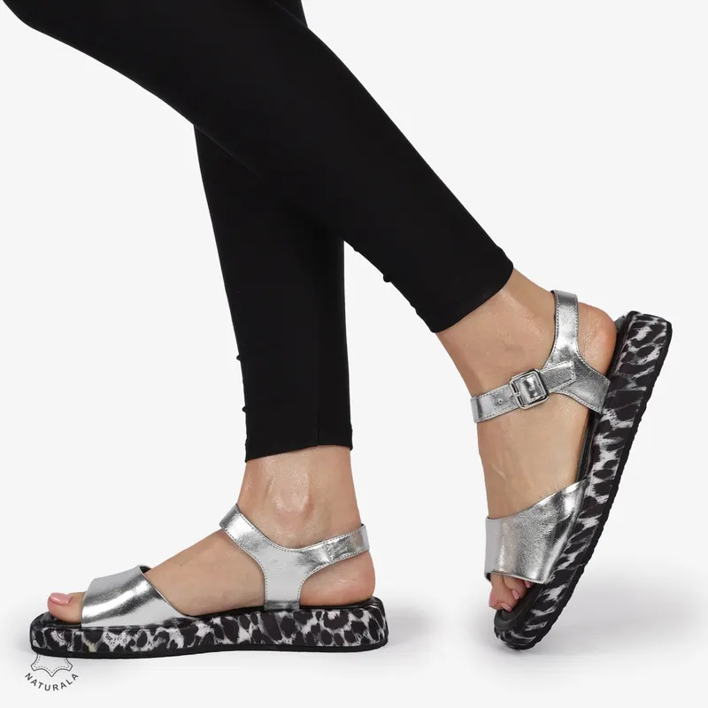 SANDALE DAMA PIELE NATURALA CU TALPA IMPRIMEU LEOPARD CRL1262 ARGINTIU