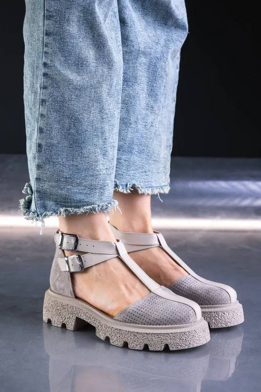 Sandale din Piele Gri Decupate cu Barete - Nayla TAUPE