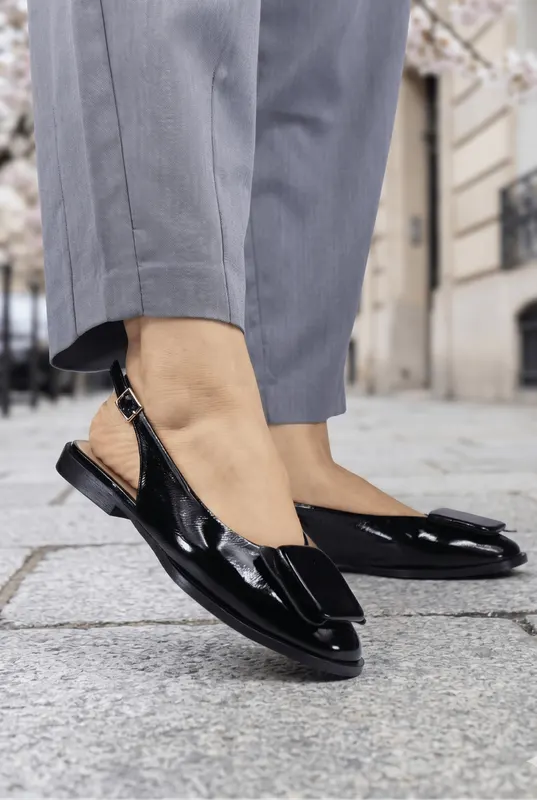 Balerini Decupati din Piele Negri cu Accesoriu - XERA LAC