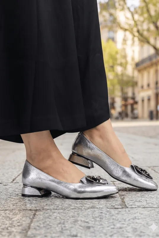 Pantofi Eleganti cu Toc jos din Piele Argintie - KARY SILVER