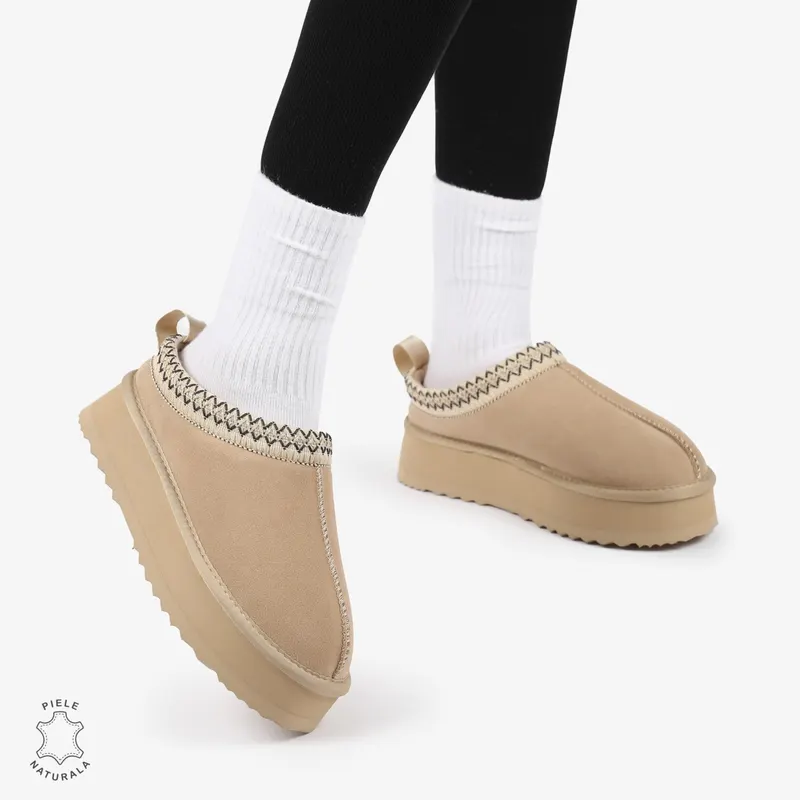 PAPUCI DAMA TIP UG din PIELE NATURALA INTOARSA CRL1268 CULOARE: BEJ