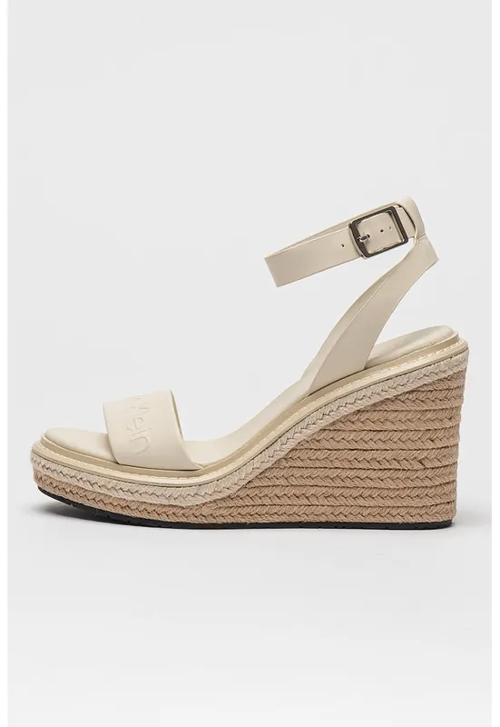 Sandale din piele cu talpa wedge si catarama - Alb murdar