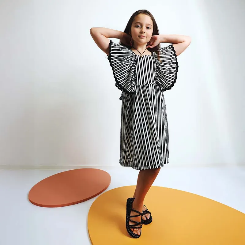 Sandale cu ștrasuri fete negre 2579FS1061N — imaginea 2