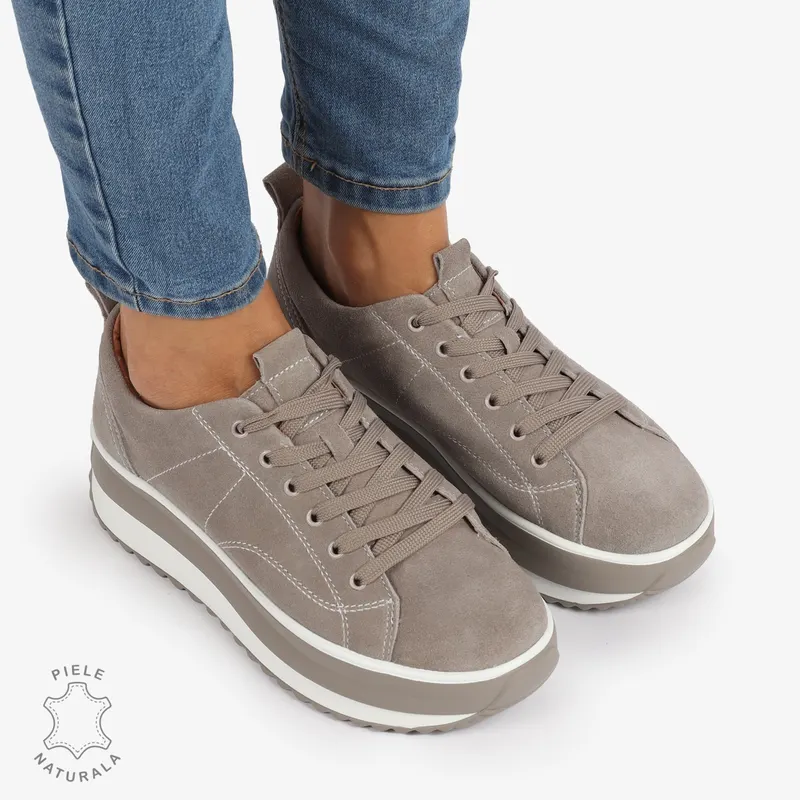 Pantofi Casual de dama din Piele Naturala INTOARSA CU CUSATURI DECORATIVE CRL1220 GRI