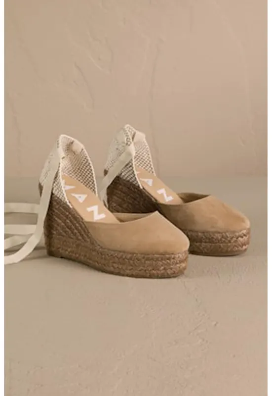 Sandale wedge de piele cu bareta infasurabila - Alb fildes/Maro taupe deschis