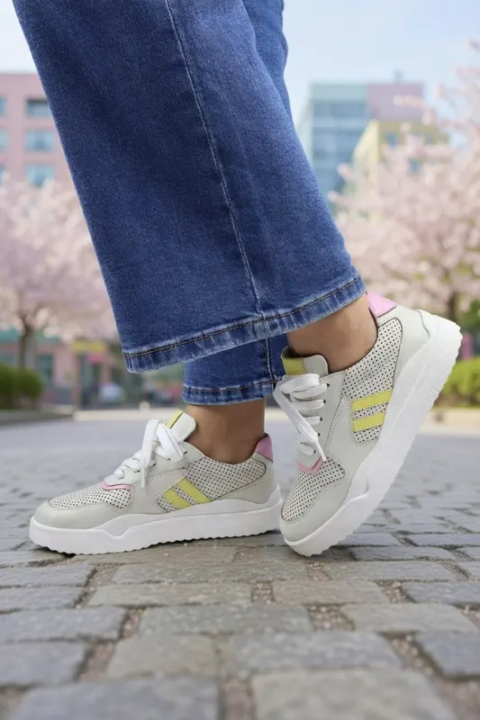 Sneakers din Piele Bej cu Galben - PESTY BEIGE