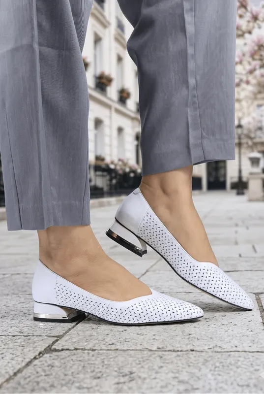 Pantofi Eleganti cu Toc Mic din Piele Albi - SORE PERFORE
