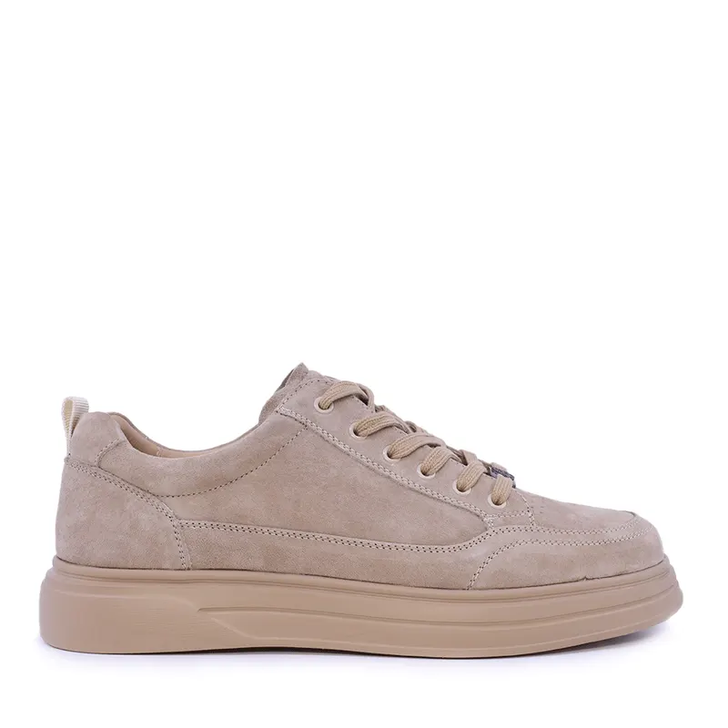 Sneakers ușori bărbați bej din piele întoarsă 3851bp612vbe