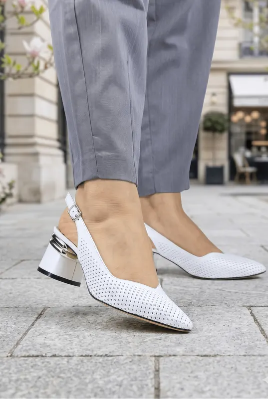 Pantofi Eleganti Decupati din Piele Albi - BYNXI WHITE