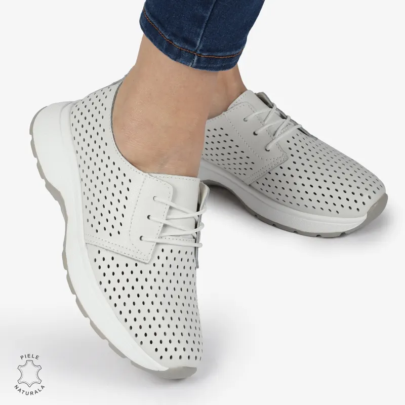 PANTOFI CASUAL dama din Piele naturala Perforata cu Siret CRL1354 ALB