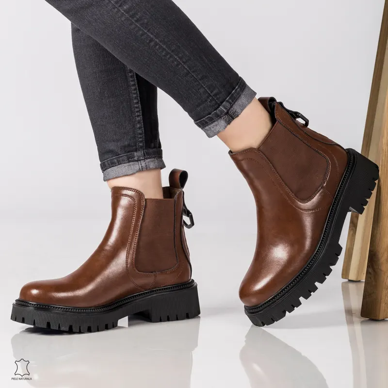 Ghete dama din Piele Naturala CRL0619 Maro