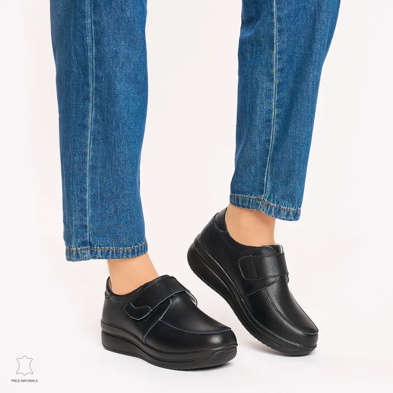 Mocasini dama din piele naturala cu talpa groasa CRL0004 NEGRU