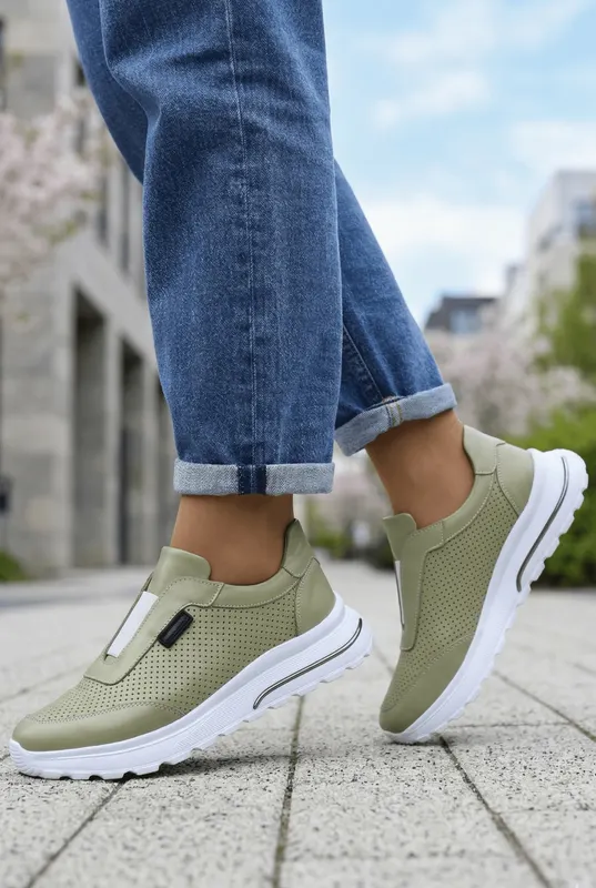 Sneakers Slip-On din Piele Verde cu Elastic - TYA AVOCADO