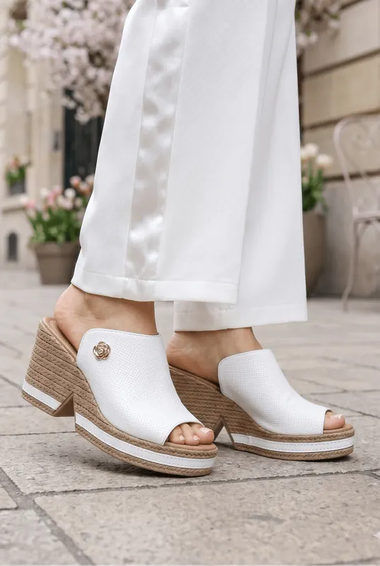 Saboti din Piele Alba cu Talpa Ortopedica - ZIRE WHITE