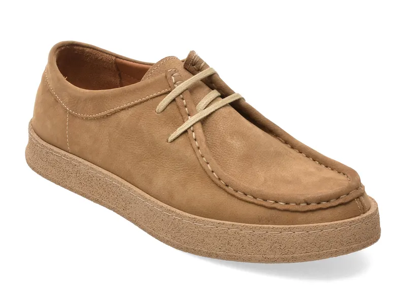 Mocasini bej, M71802, din nabuc