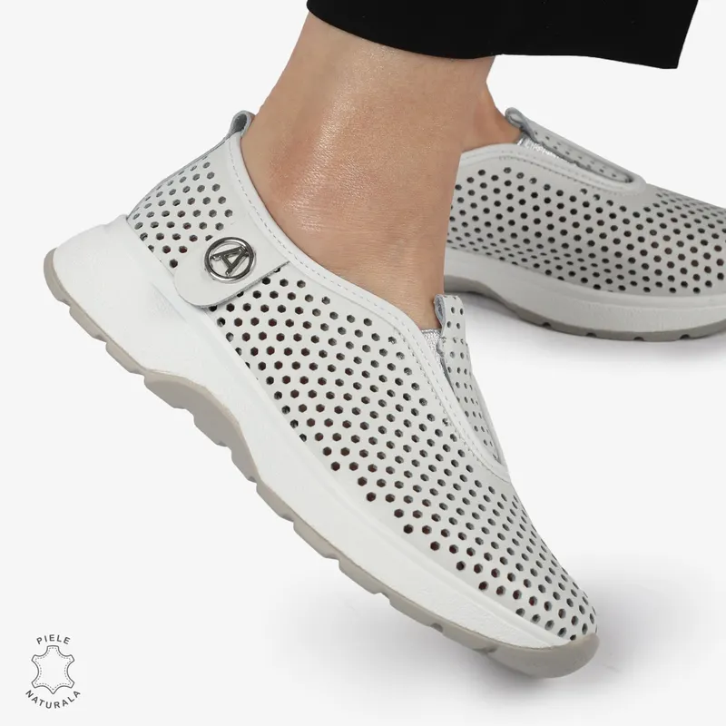 PANTOFI CASUAL dama din Piele naturala Perforata TIP SLIP-ON CRL1415 ALB