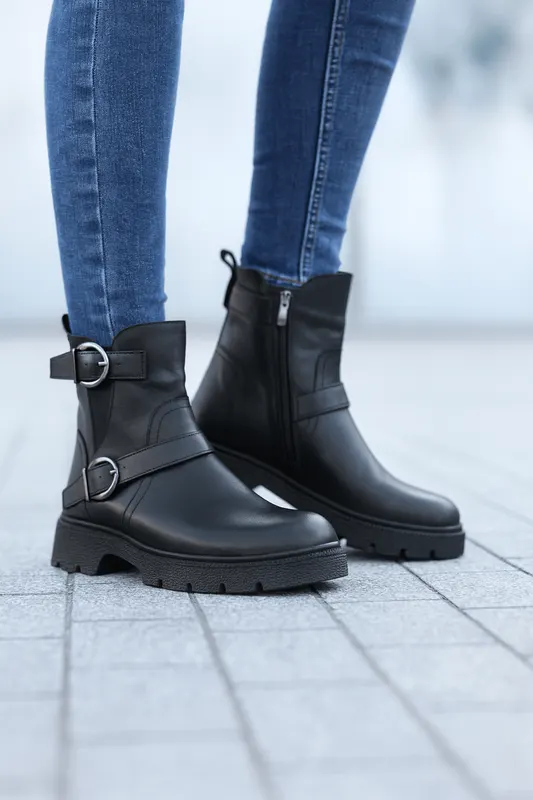 Ghete Casual Dama din Piele Negre cu Catarame - VICA