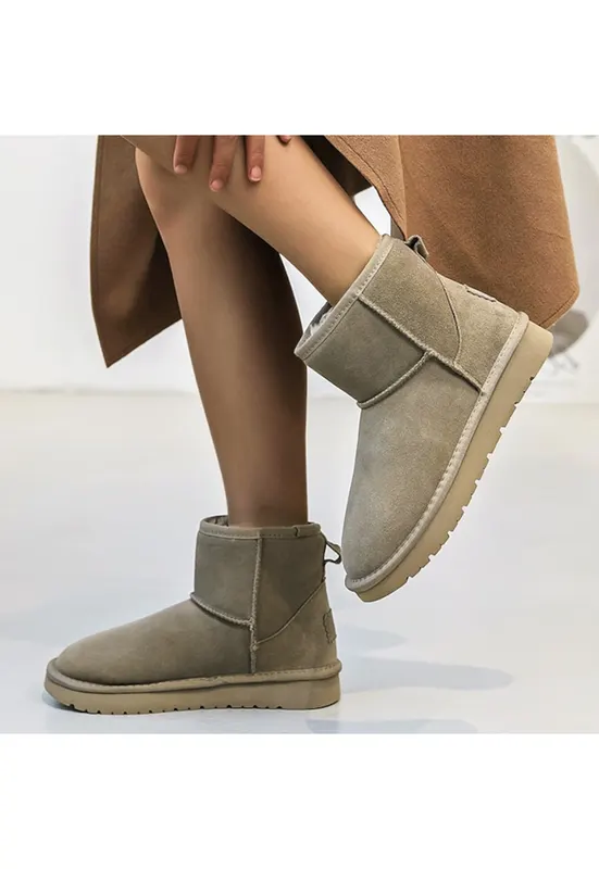 Ghete taupe din piele naturala JB1967 111 16116 - Maro deschis