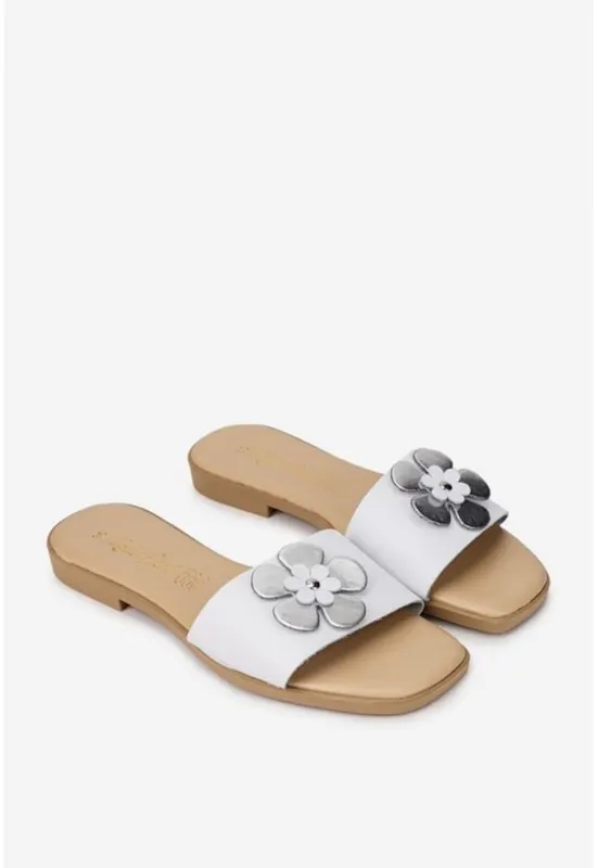 Papuci dama albi din piele naturala cu ornament