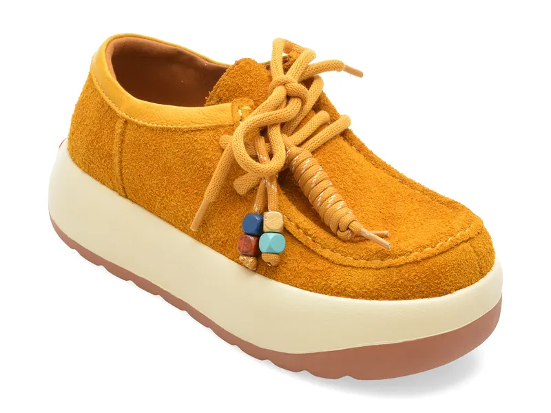 Mocasini galbeni, 2527, din piele intoarsa
