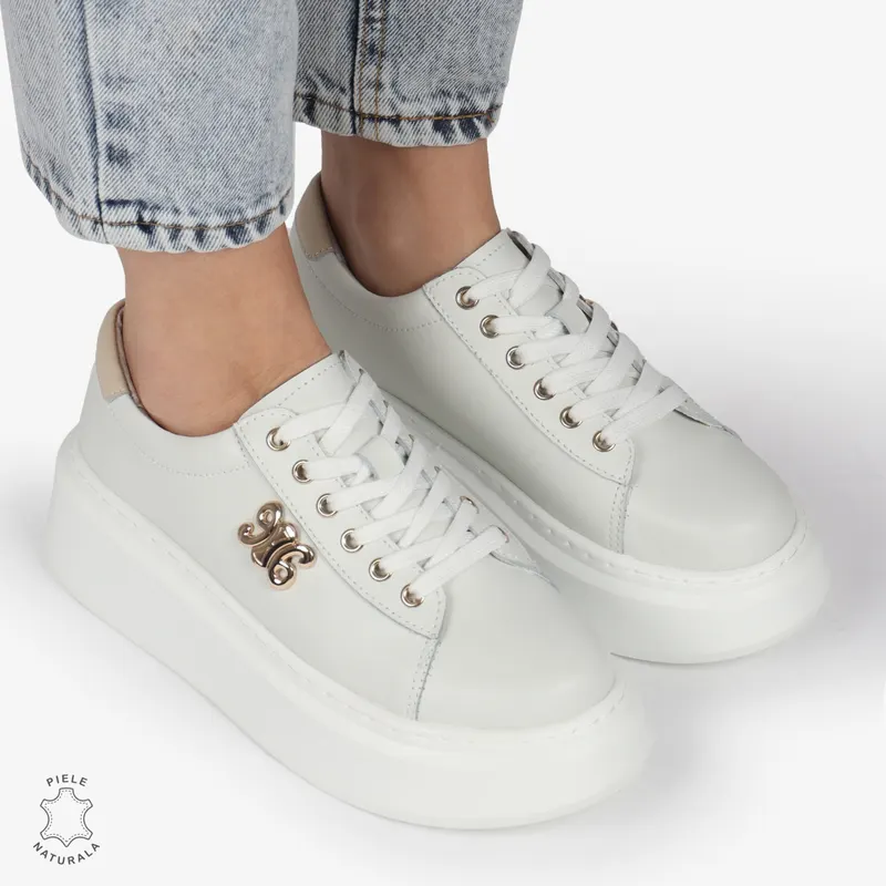 PANTOFI CASUAL dama din Piele naturala CU CATARAMA LATERALA SIRET CRL1347 ALB