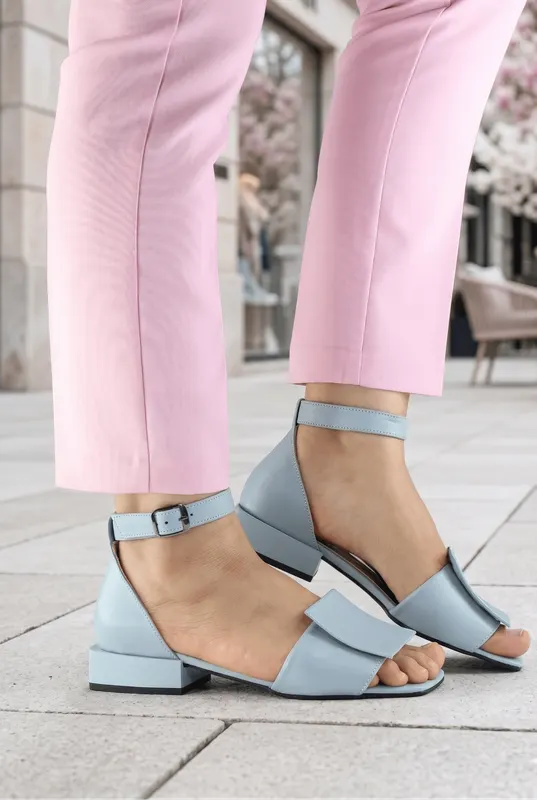 Sandale Elegante cu Toc din Piele cu Accesoriu - SY BLU