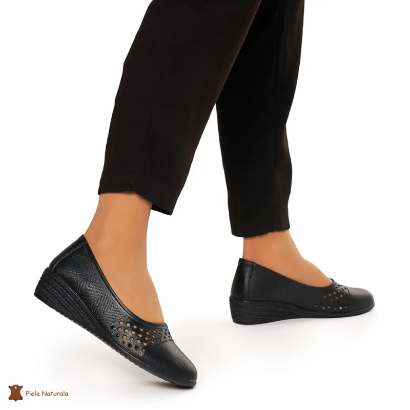 Pantofi Perforati Dama Piele Naturala Slip-on CRL0077 NEGRU
