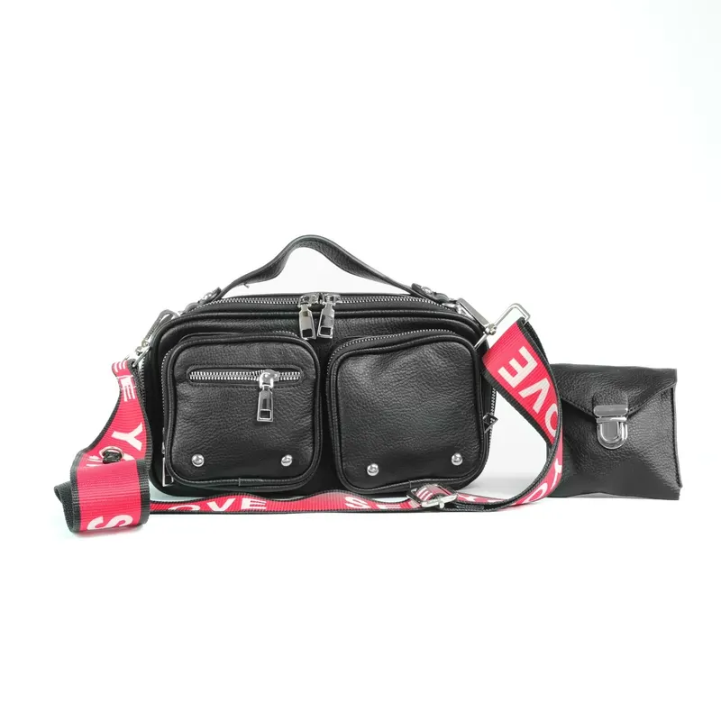 GEANTA SPORT DIN PIELE Ecologica CRL M2876 NEGRU