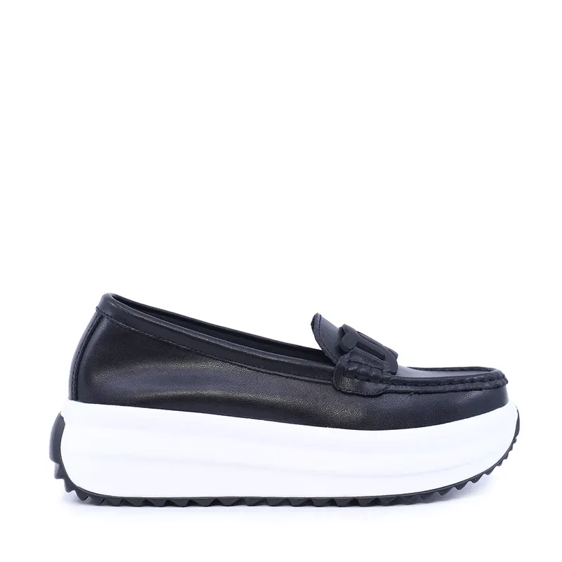 Mocasini femei negri din piele cu accesoriu deco 1941DM026N