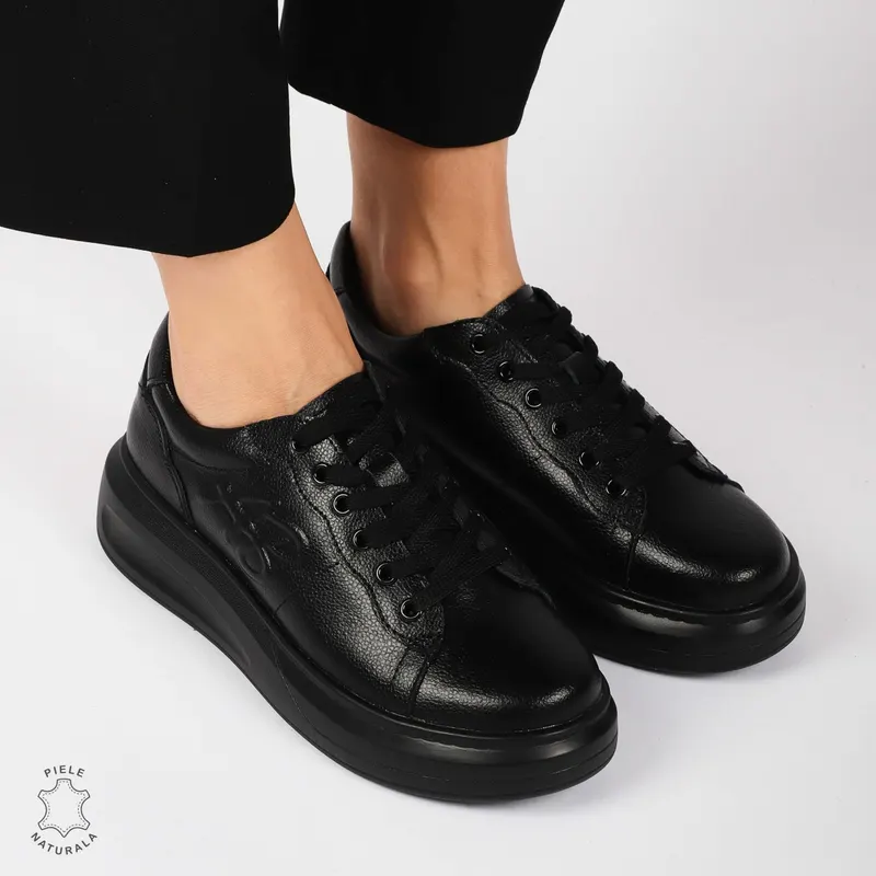 Pantofii casual piele naturala CU SIRET SI MODEL LATERAL CRL1440 NEGRU