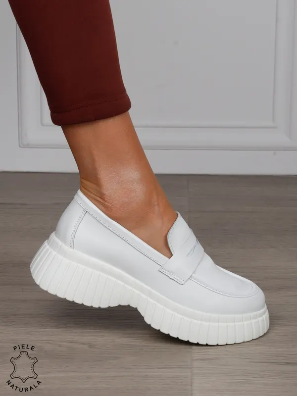 Mocasini dama din Piele Naturala cu talpa inalta CRL1611 ALB