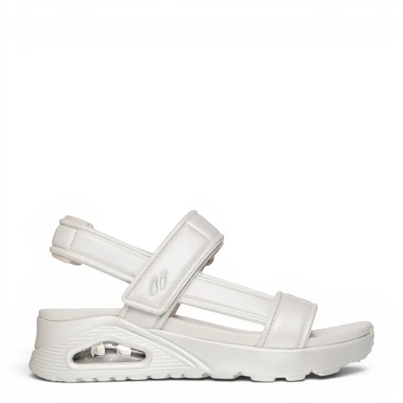 Skechers Street