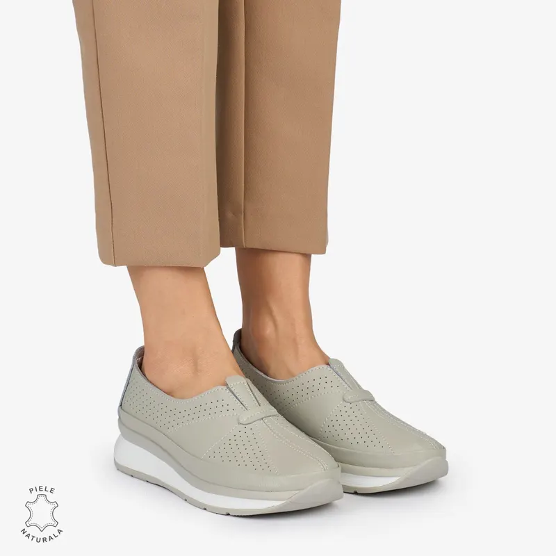 PANTOFI CASUAL Dama Piele Naturala USOR INALTA CRL1050 Culoare: GRI
