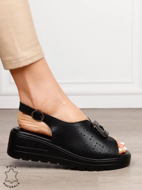 Sandale damă din piele naturală cu detaliu tip cataramă frontală CRL1659 NEGRU