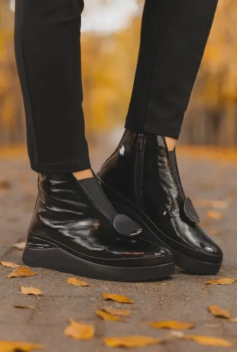 Ghete Casual din Piele Lac Negre cu Accesoriu - WENA