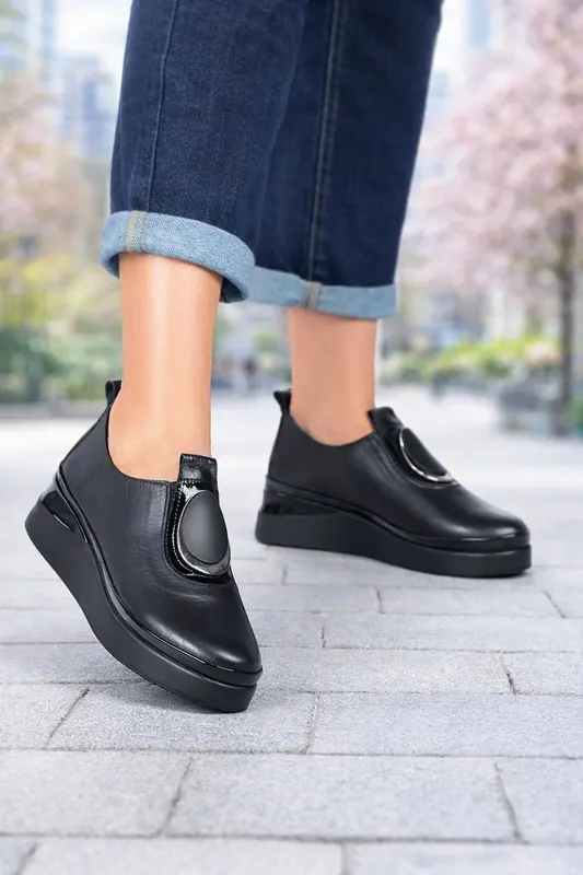 Pantofi Casual Dama din Piele cu Accesoriu - EMA BLACK