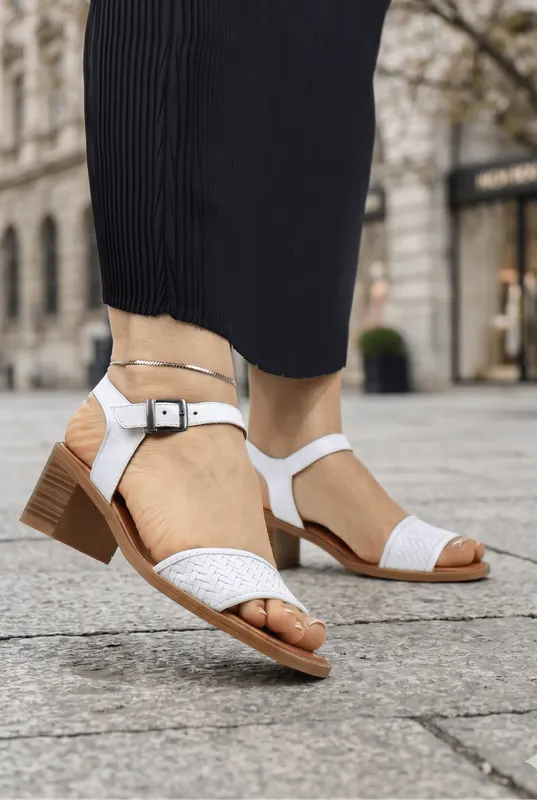 Sandale Dama din Piele Albe cu Toc Gros - TLYA WHITE