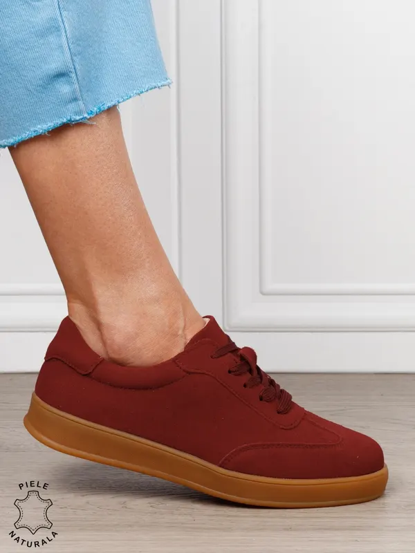 Pantofi casual din piele naturală întoarsă cu design clasic și talpă confortabilă CRL1808 BORDO