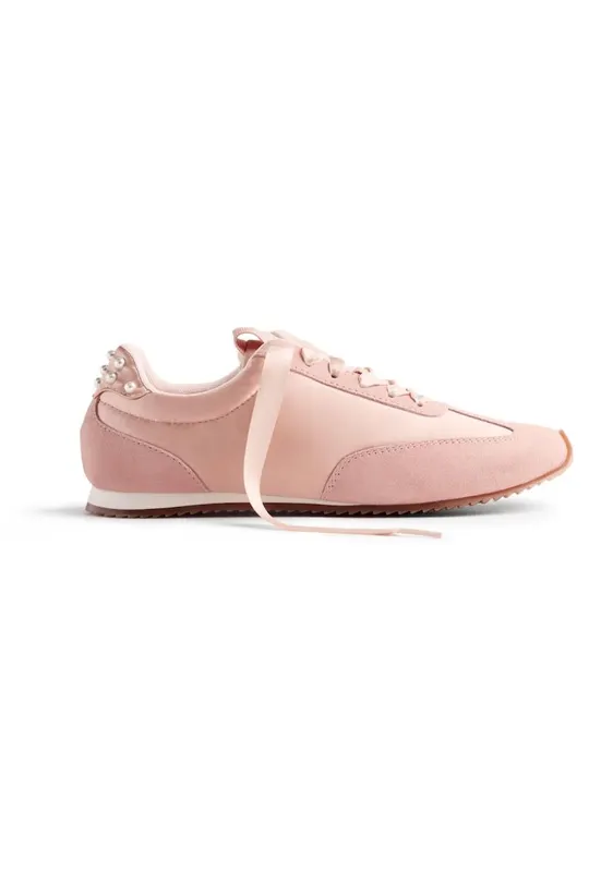 Pantofi low-cut cu garnituri de piele intoarsa si margele - Roz