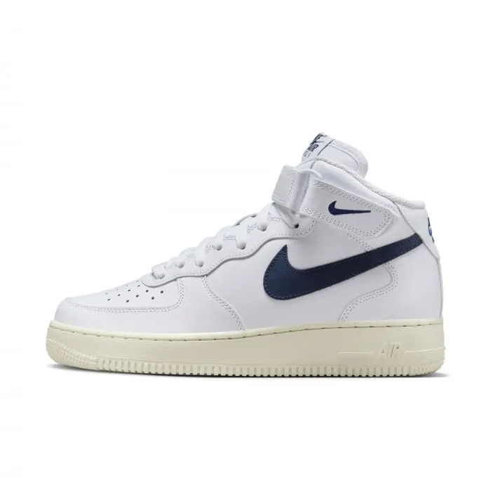 Pantofi sport Nike Wmns Air Force 1 07 Mid